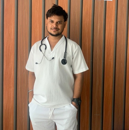 Dr. Nihal Rajput - Director & Chief Spine / Neuro Specialist